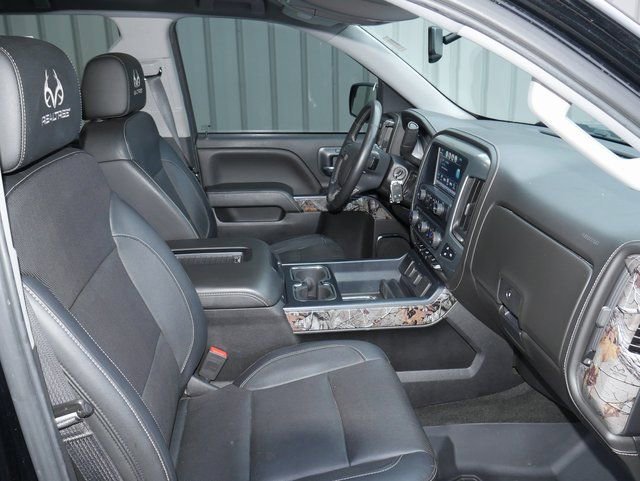 Used 2018 Chevrolet Silverado 1500 LTZ Z71 w/ Realtree Edition image 26