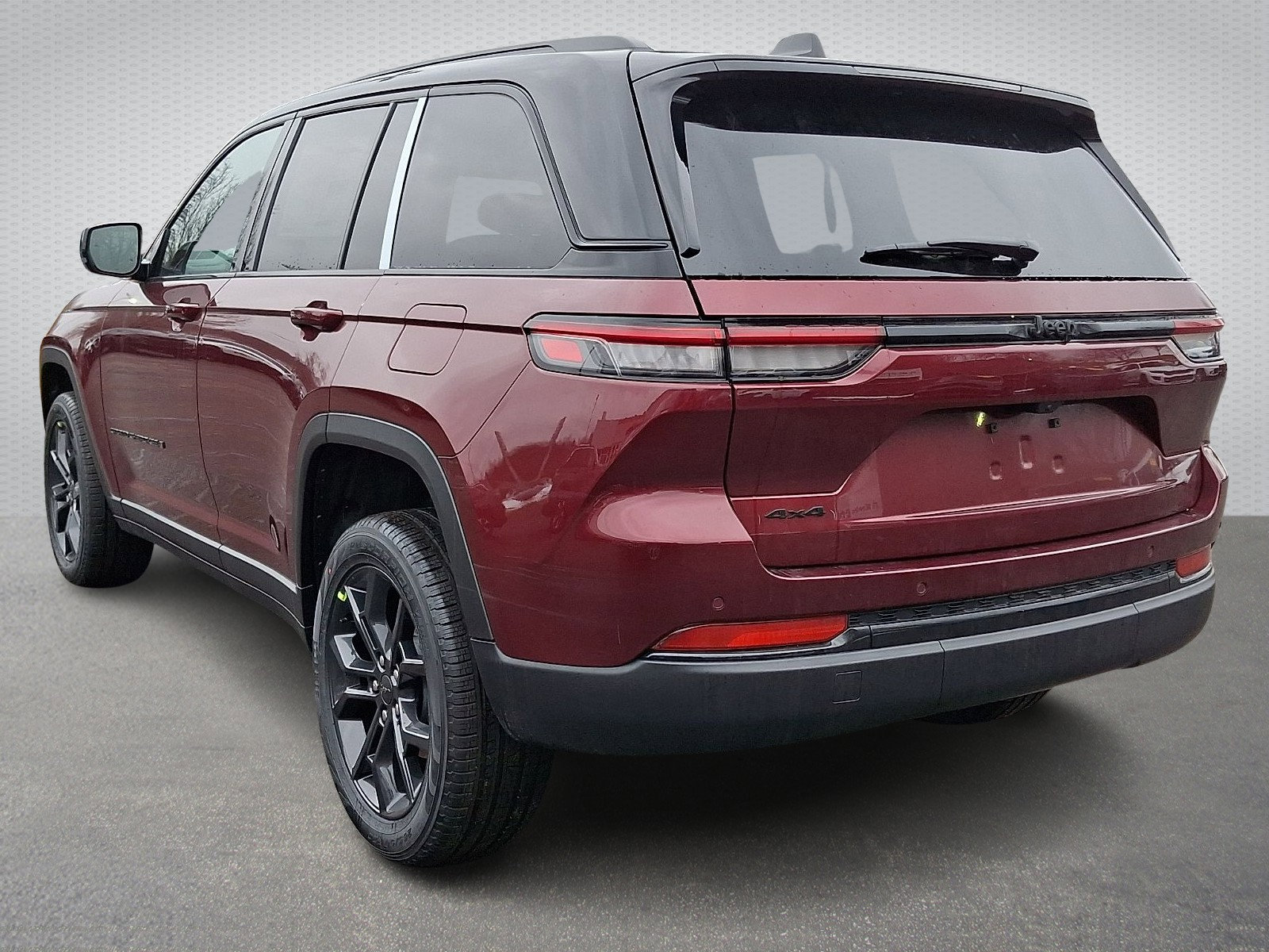 New 2025 Jeep Grand Cherokee Limited image 4