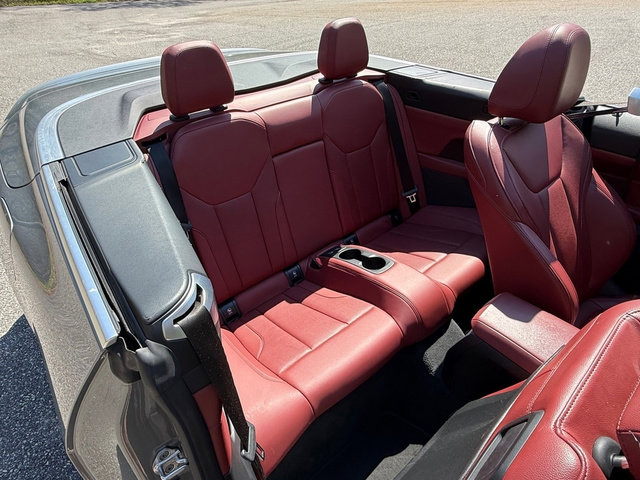 Used 2024 BMW 430i Convertible image 17