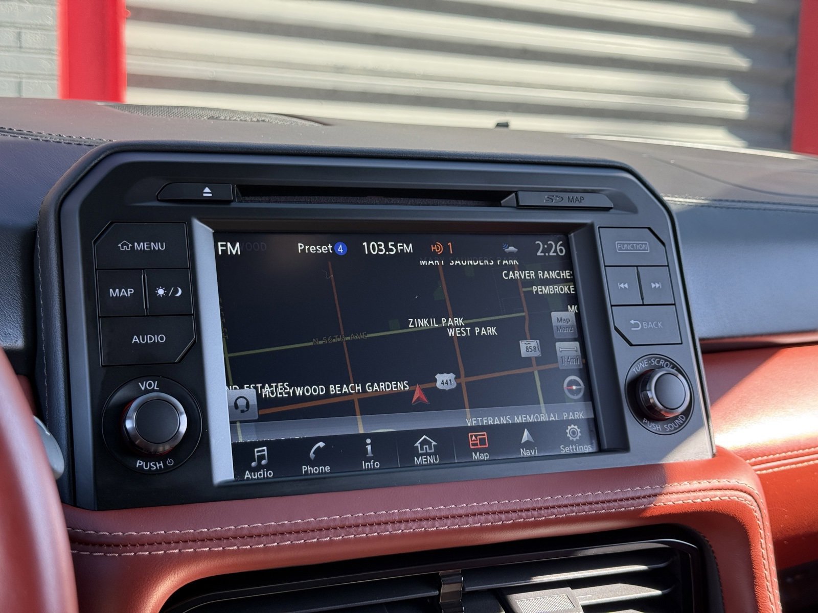 Used 2023 Nissan GT-R Premium w/ Premium Interior Package image 25