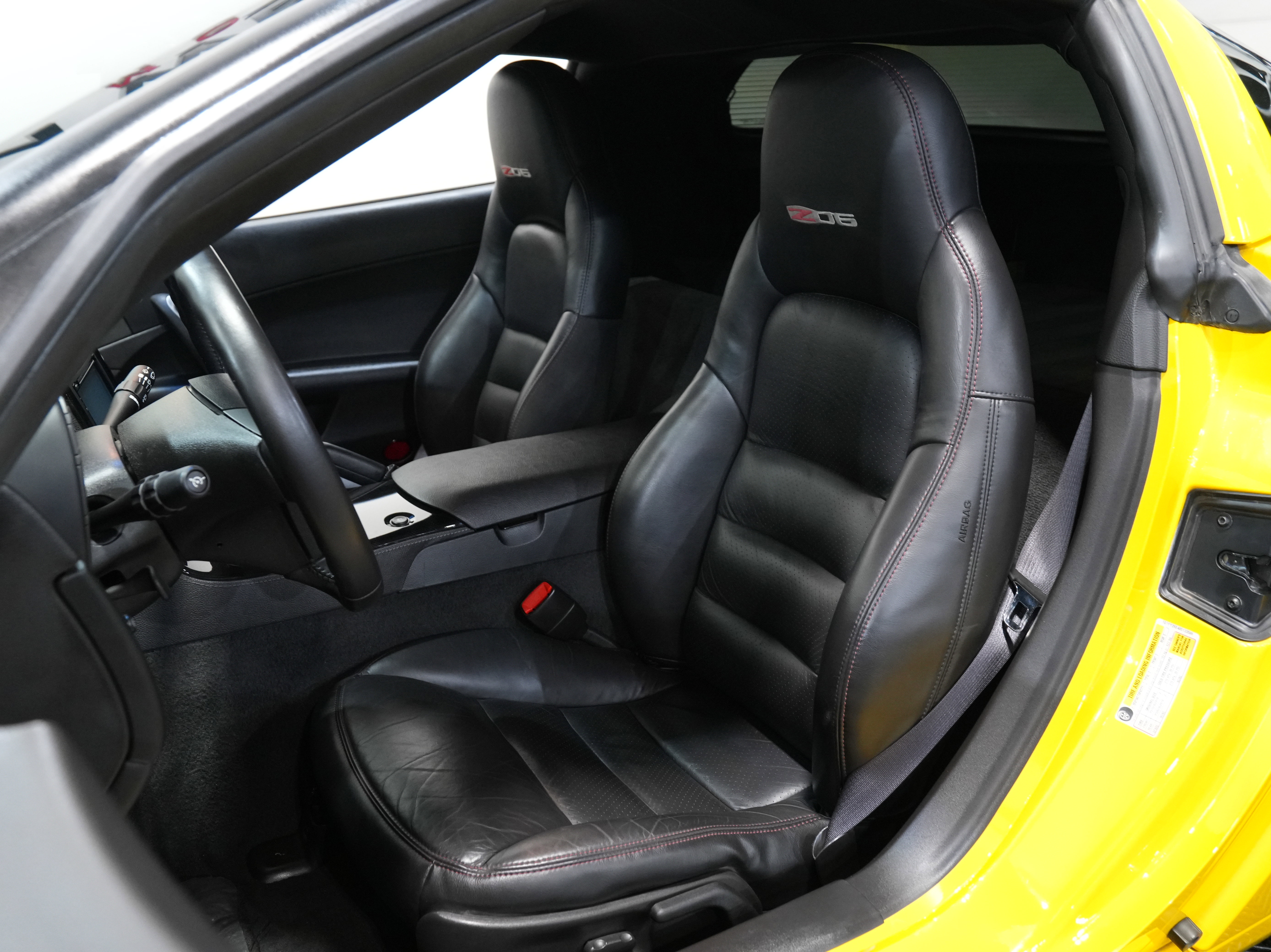 Used 2008 Chevrolet Corvette Z06 w/ Preferred Equipment Group image 26