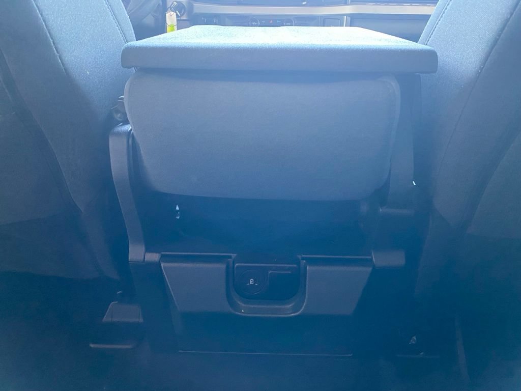 Used 2025 Ford F350 4x4 Crew Cab DRW Super Duty image 28