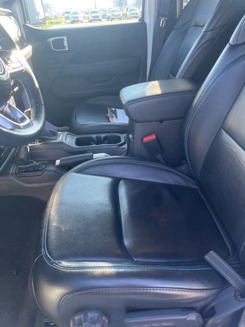 Used 2022 Jeep Wrangler Unlimited Rubicon 4xe w/ Cold Weather Group image 12