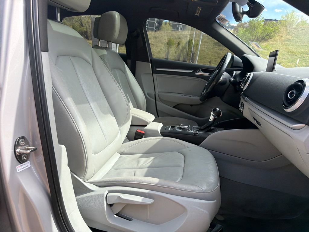 Used 2016 Audi A3 1.8T Premium image 31