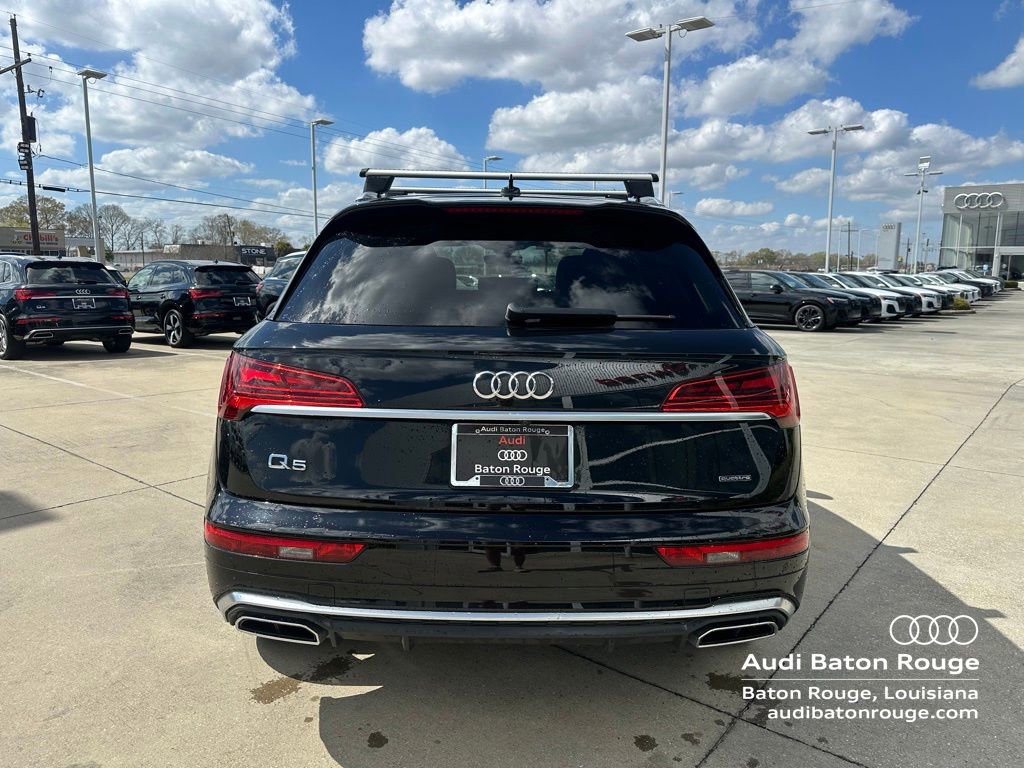 Used 2023 Audi Q5 2.0T Prestige w/ Prestige Package image 6