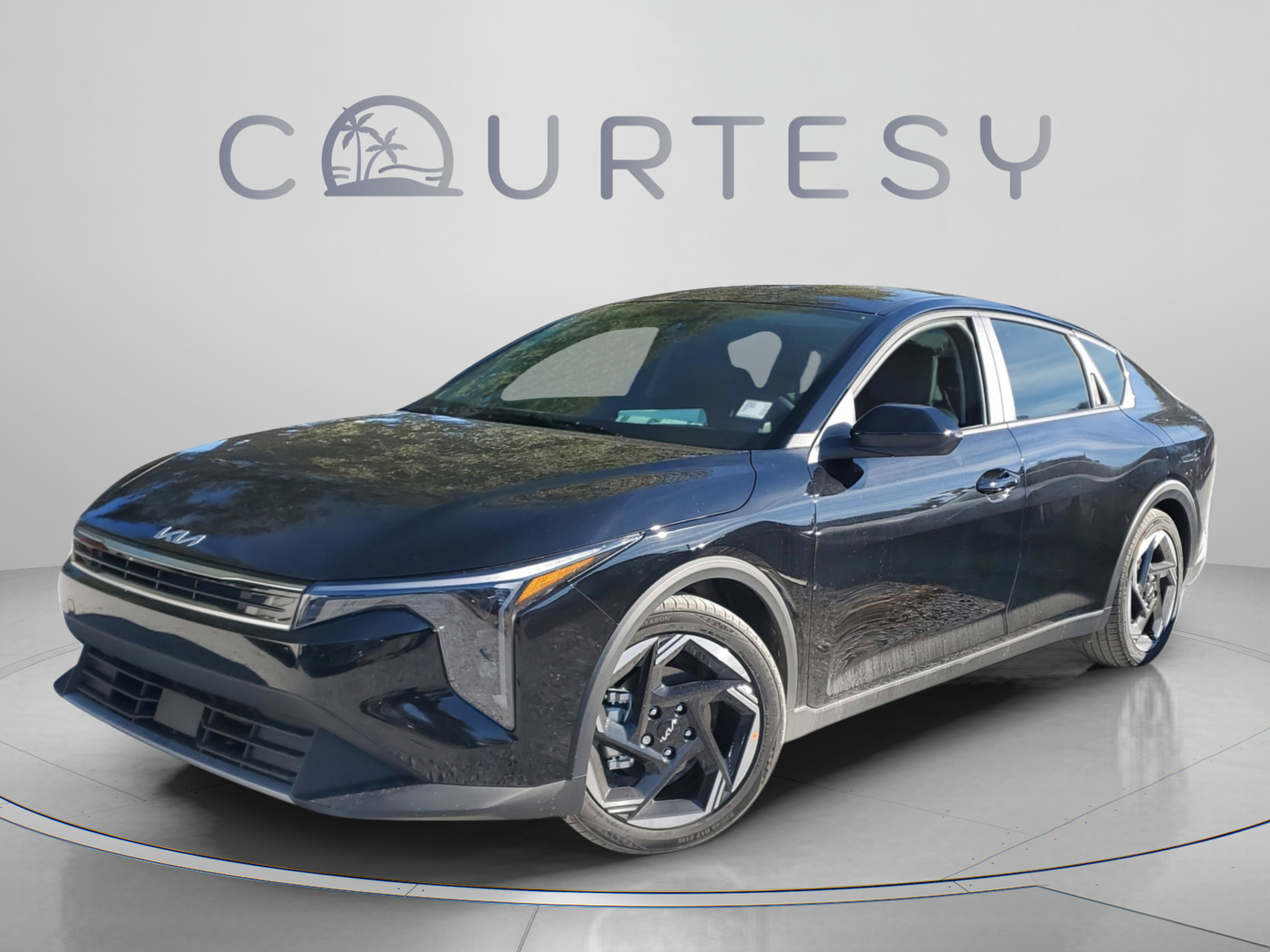 New 2025 Kia K4 EX FWD image 2