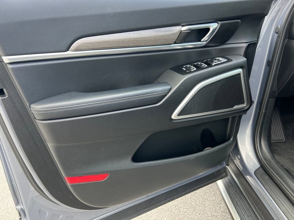 Used 2022 Kia Telluride EX w/ EX Premium Package image 21