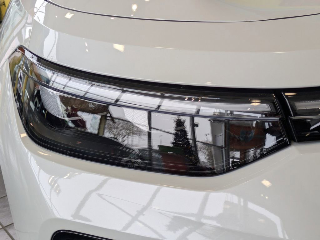 New 2026 Volkswagen Tiguan SEL R-Line image 10