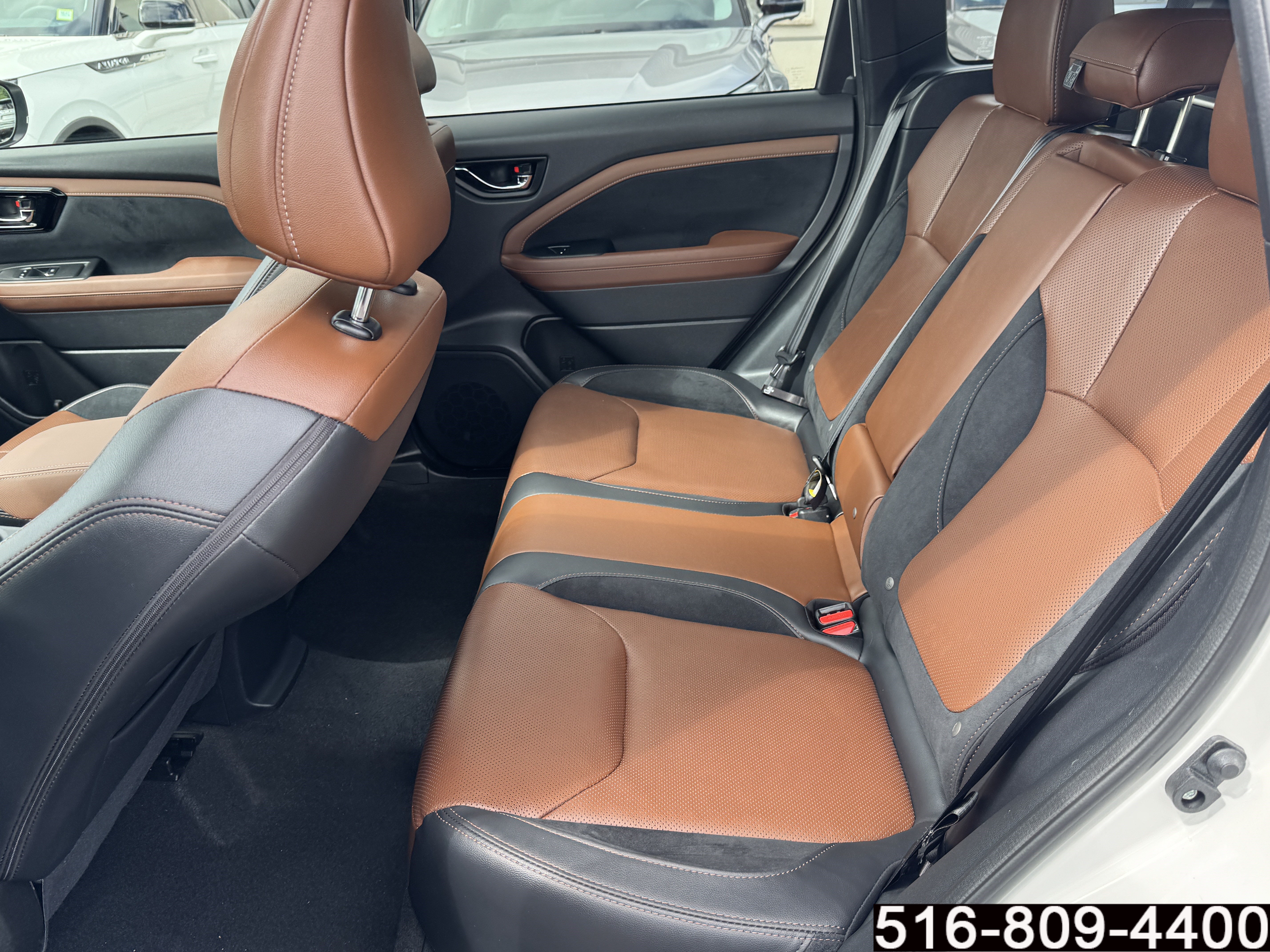 Used 2025 Subaru Forester Touring AWD/4WD image 38