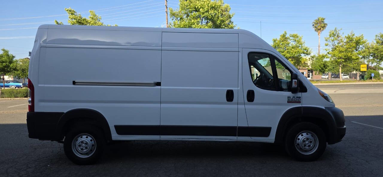 Used 2017 RAM ProMaster 2500 FWD image 8