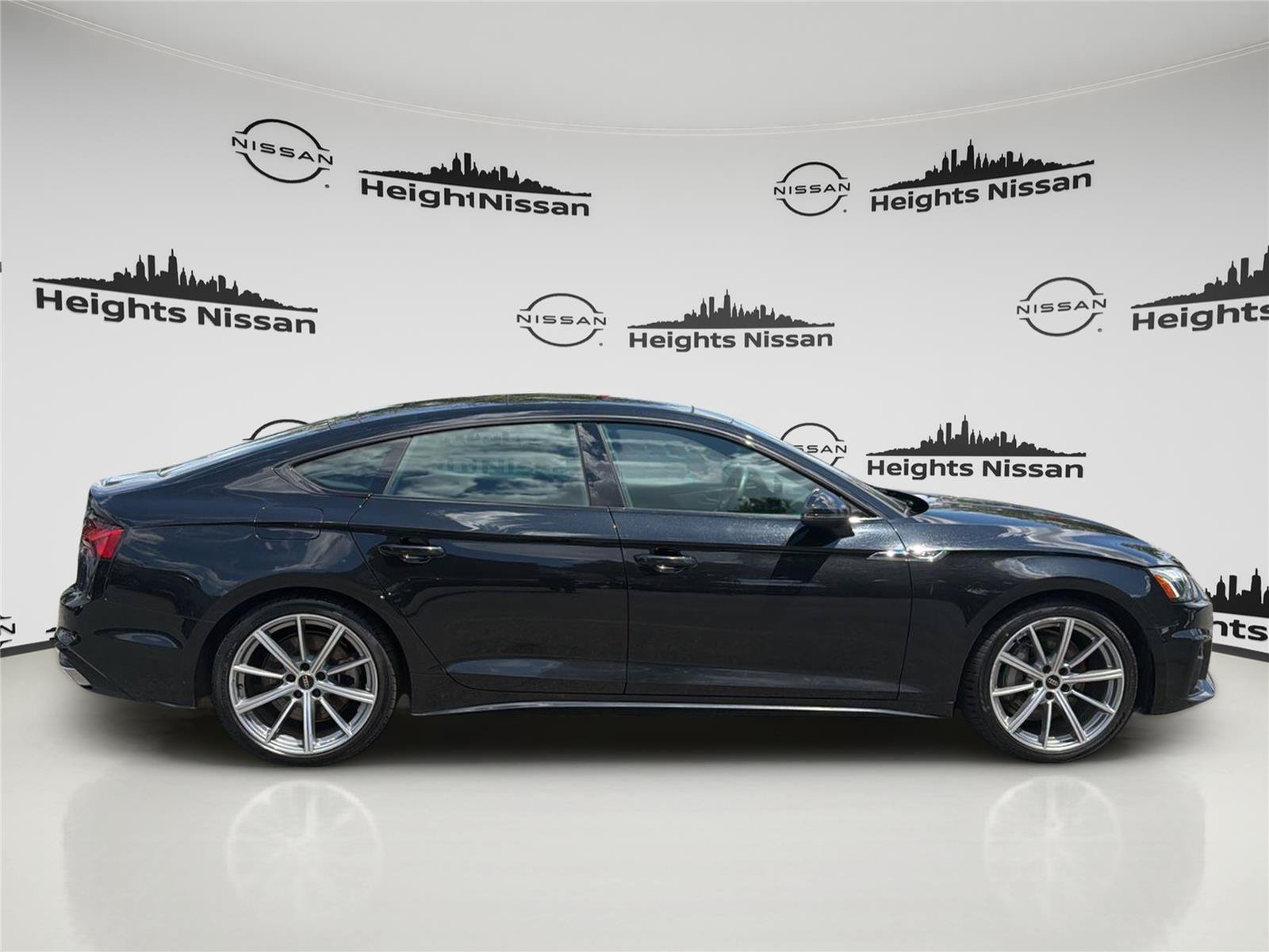 Used 2025 Audi A5 2.0T Premium Plus AWD/4WD image 6
