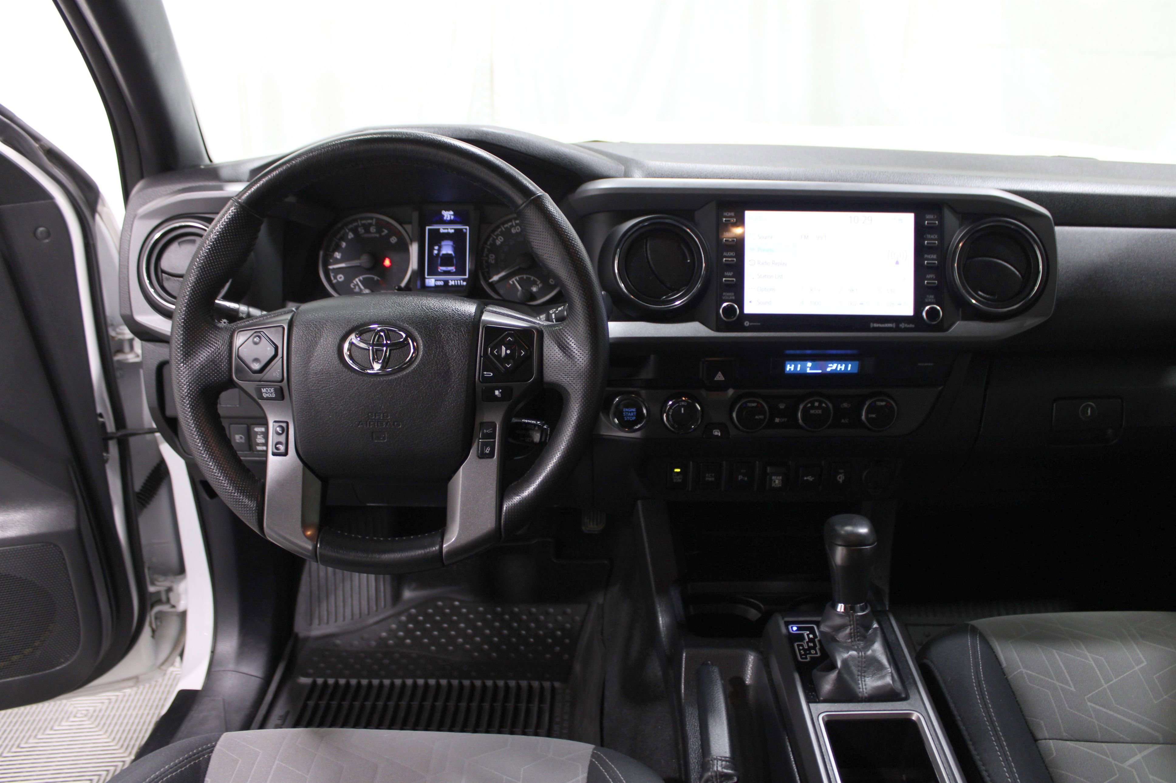 Used 2023 Toyota Tacoma TRD Off-Road w/ Technology Package image 2