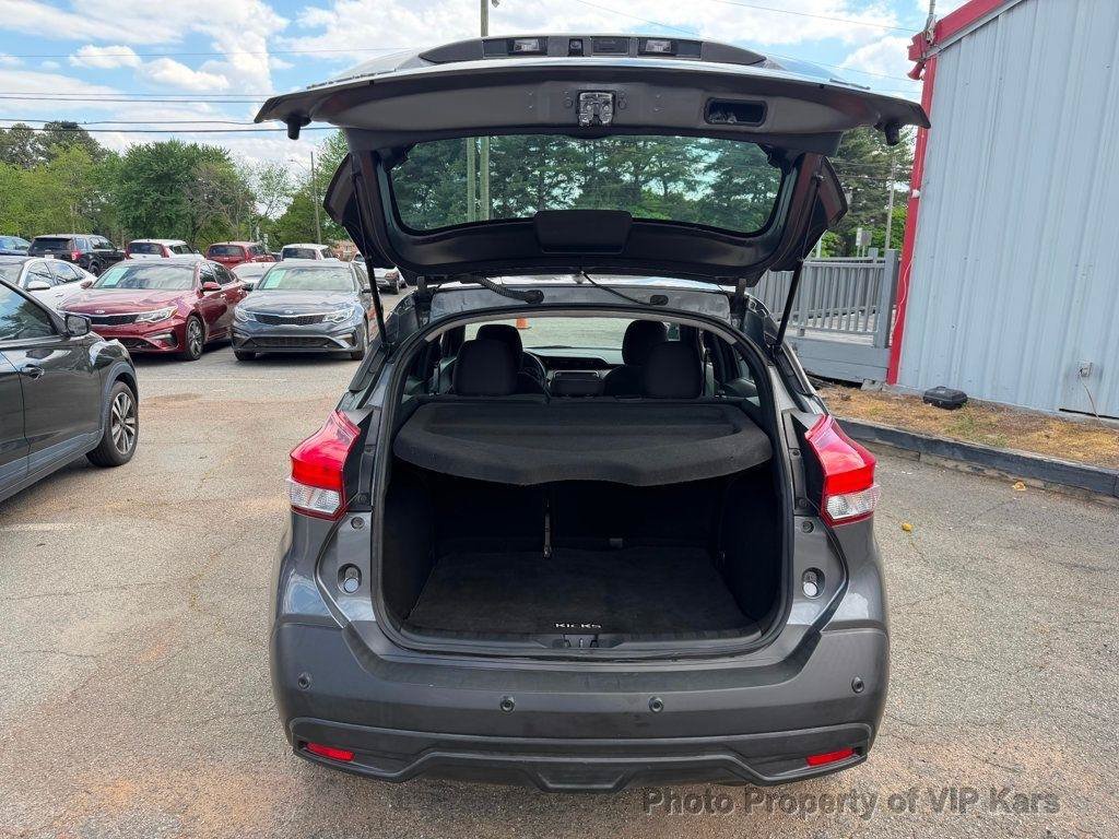 Used 2020 Nissan Kicks SV FWD image 19