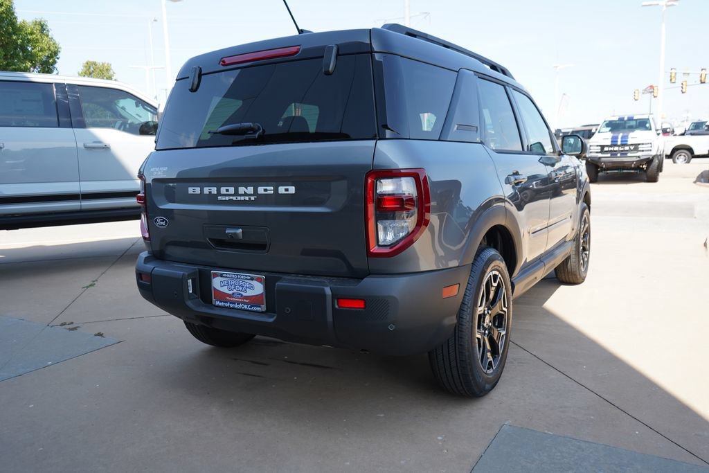 New 2026 Ford Bronco Sport Outer Banks w/ Outer Banks Tech Package+ AWD/4WD image 11