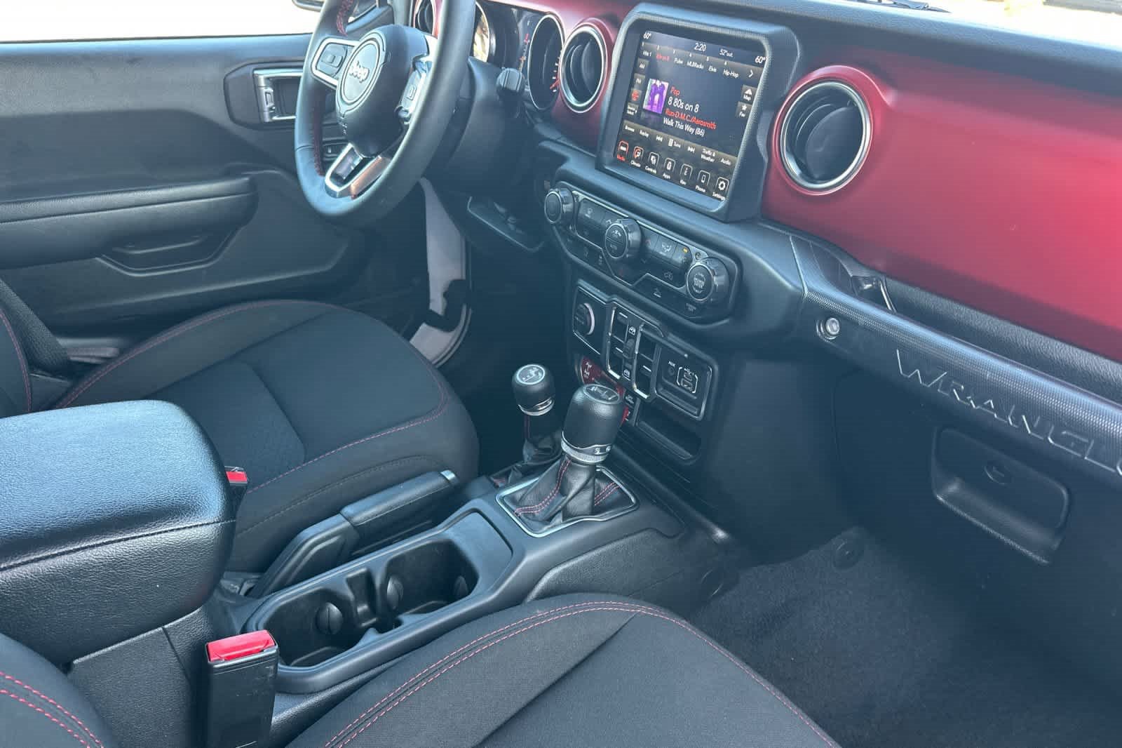 Used 2023 Jeep Wrangler Unlimited Rubicon image 16