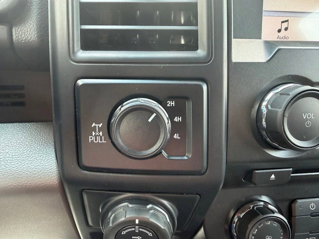 Used 2018 Ford F150 XL w/ Equipment Group 101A Mid AWD/4WD image 26