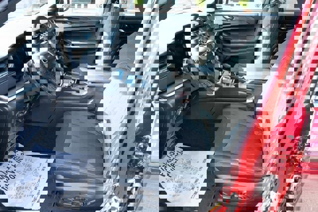 New 2025 Jeep Grand Cherokee L Laredo image 15