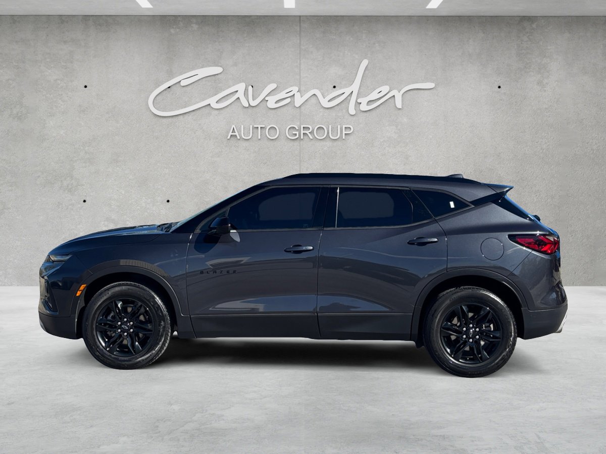 Used 2021 Chevrolet Blazer LT w/ Midnight/Sport Edition image 11