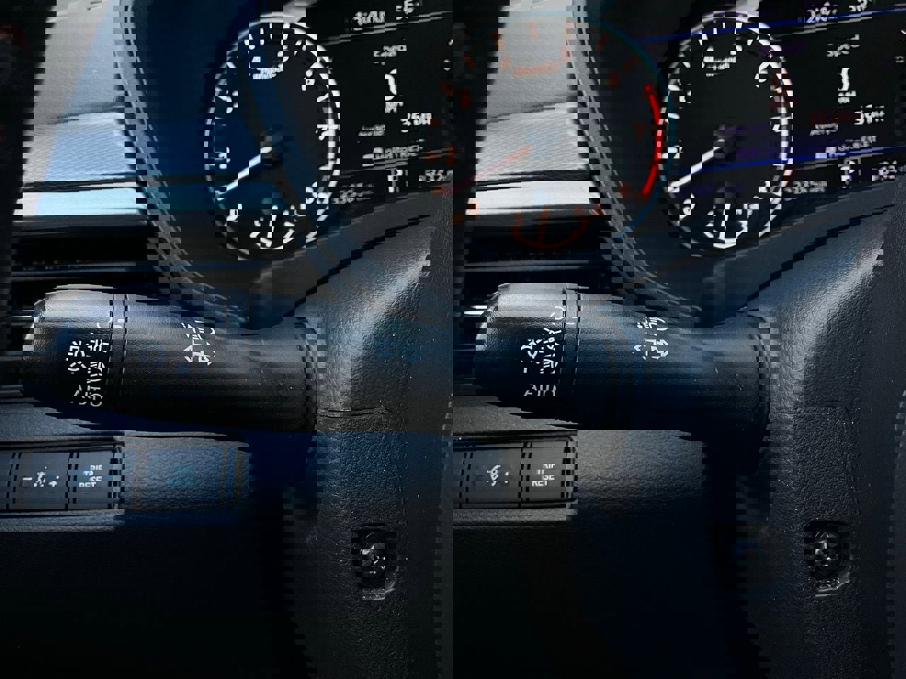 Used 2025 Nissan Altima 2.5 SR image 33