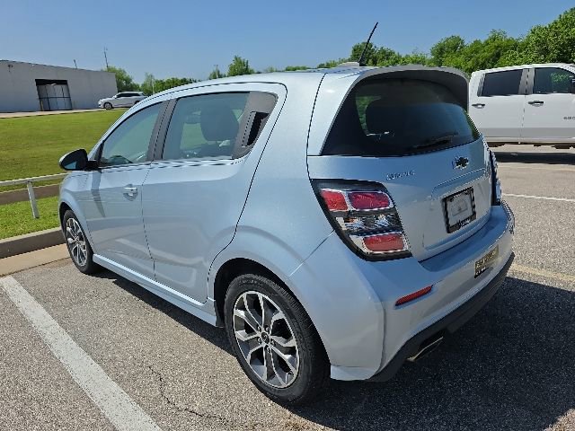 Used 2018 Chevrolet Sonic LT FWD image 3