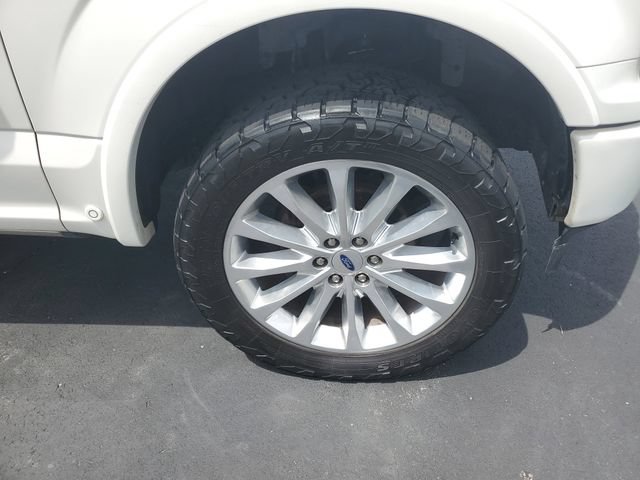 Used 2018 Ford F150 Limited AWD/4WD image 6