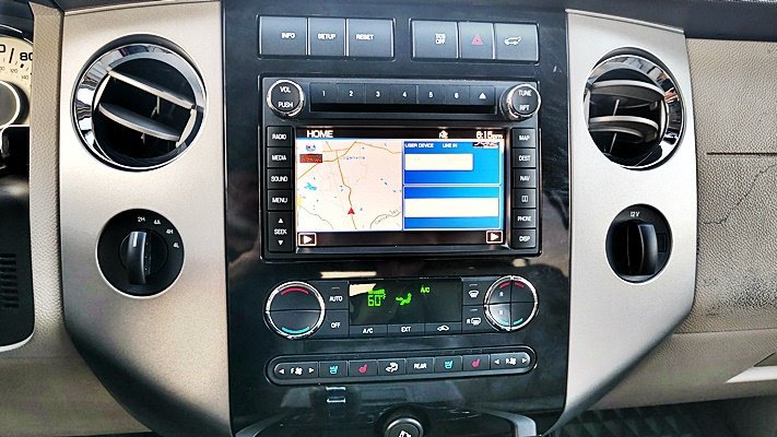 Used 2012 Ford Expedition EL Limited AWD/4WD image 19