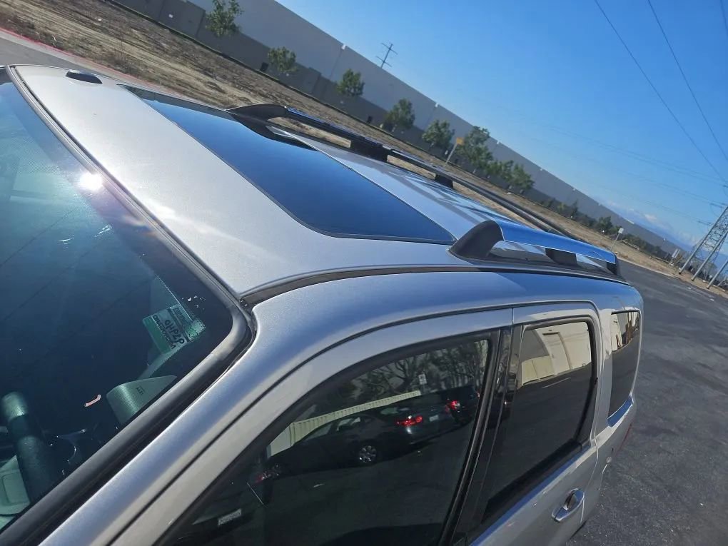 Used 2011 Ford Escape Limited w/ 301A Rapid Spec Order Code FWD image 12