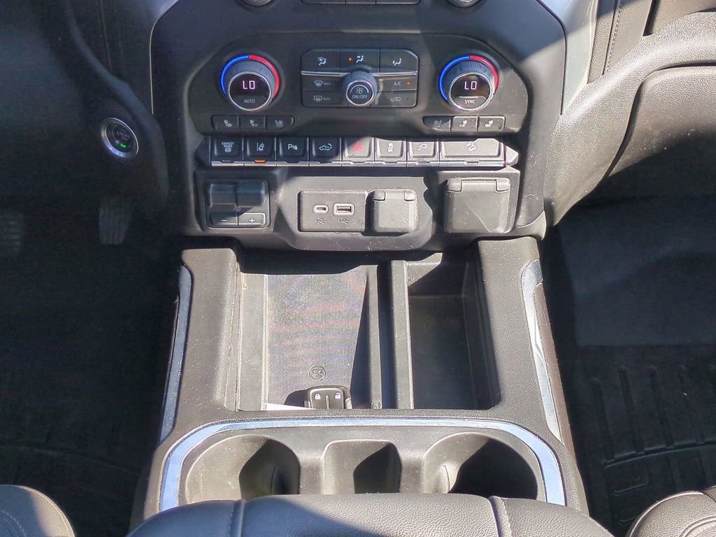 Used 2022 Chevrolet Silverado 2500 LTZ w/ LTZ Plus Package image 20