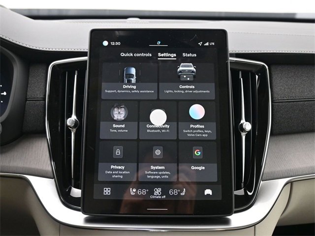 New 2026 Volvo XC90 T8 Ultra image 16