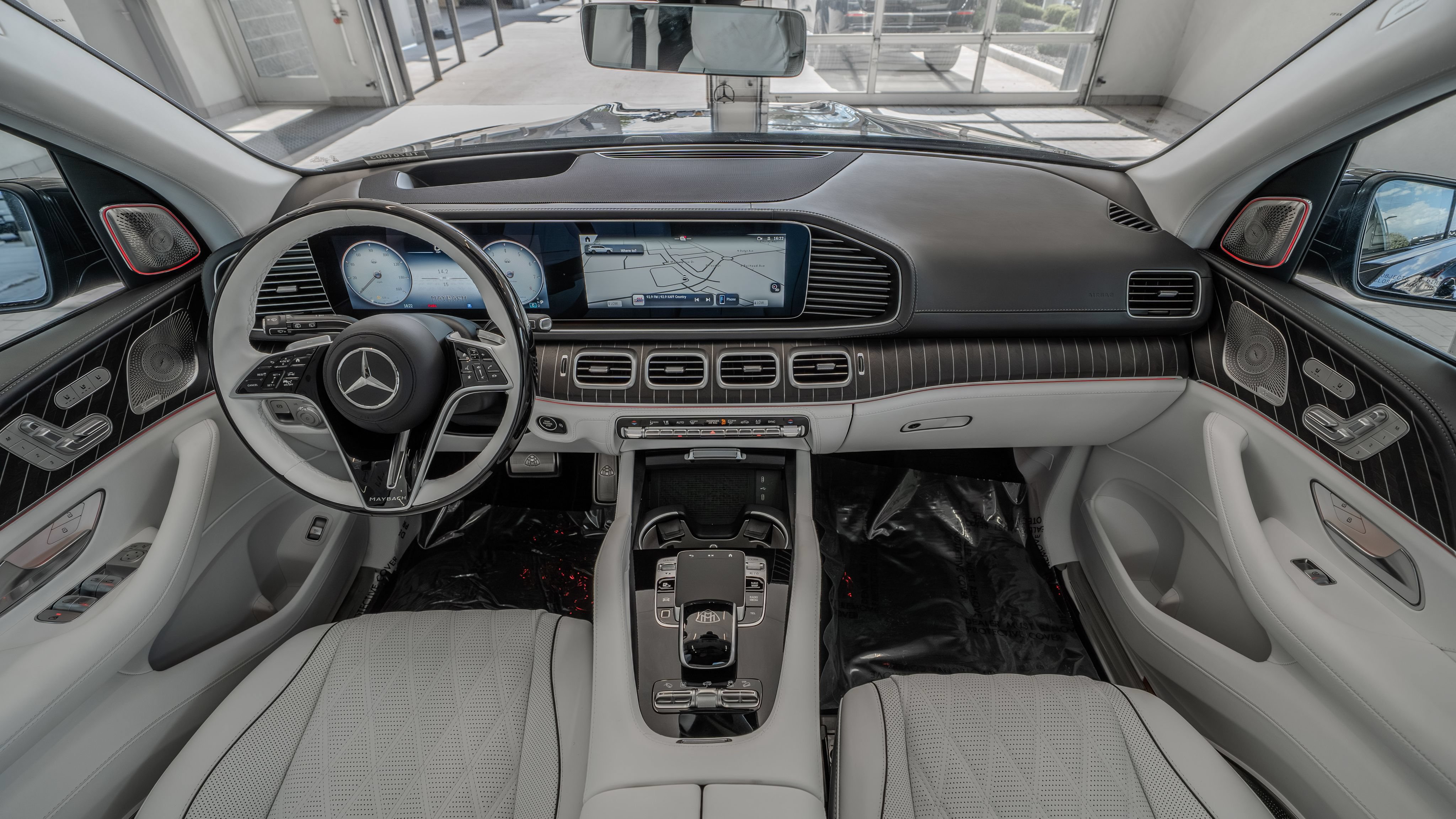 New 2026 Mercedes-Benz Maybach GLS 600 4MATIC image 8