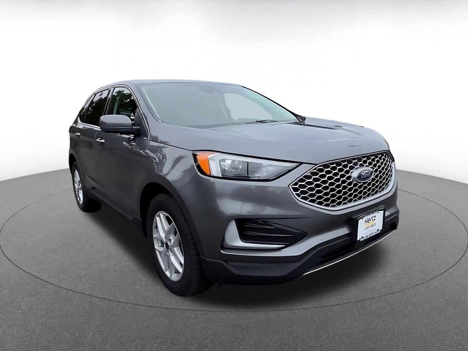Used 2024 Ford Edge SEL AWD/4WD image 3