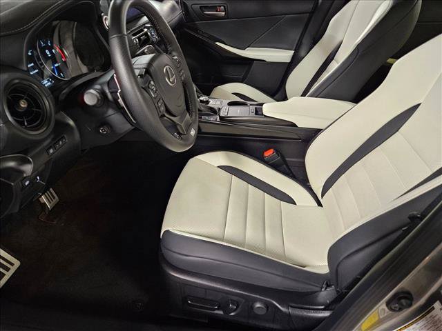Used 2023 Lexus IS 350 F Sport w/ Navigation Package RWD image 17