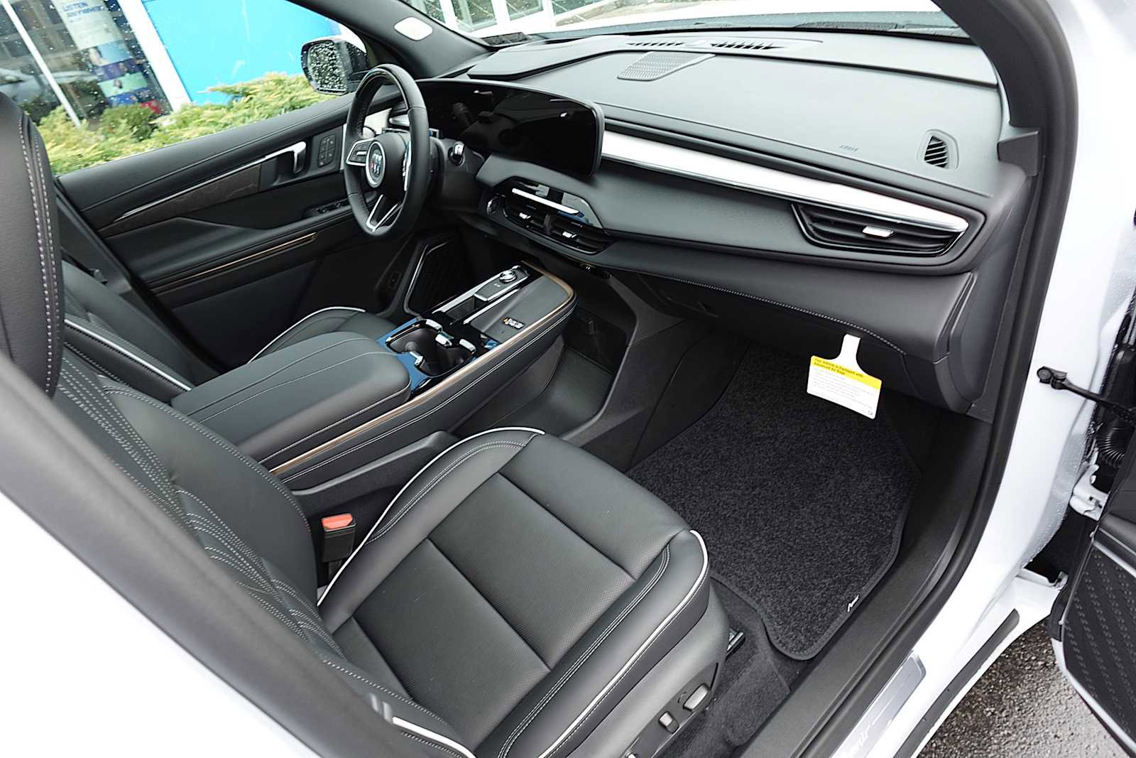 New 2026 Buick Enclave Avenir w/ Super Cruise Package image 34