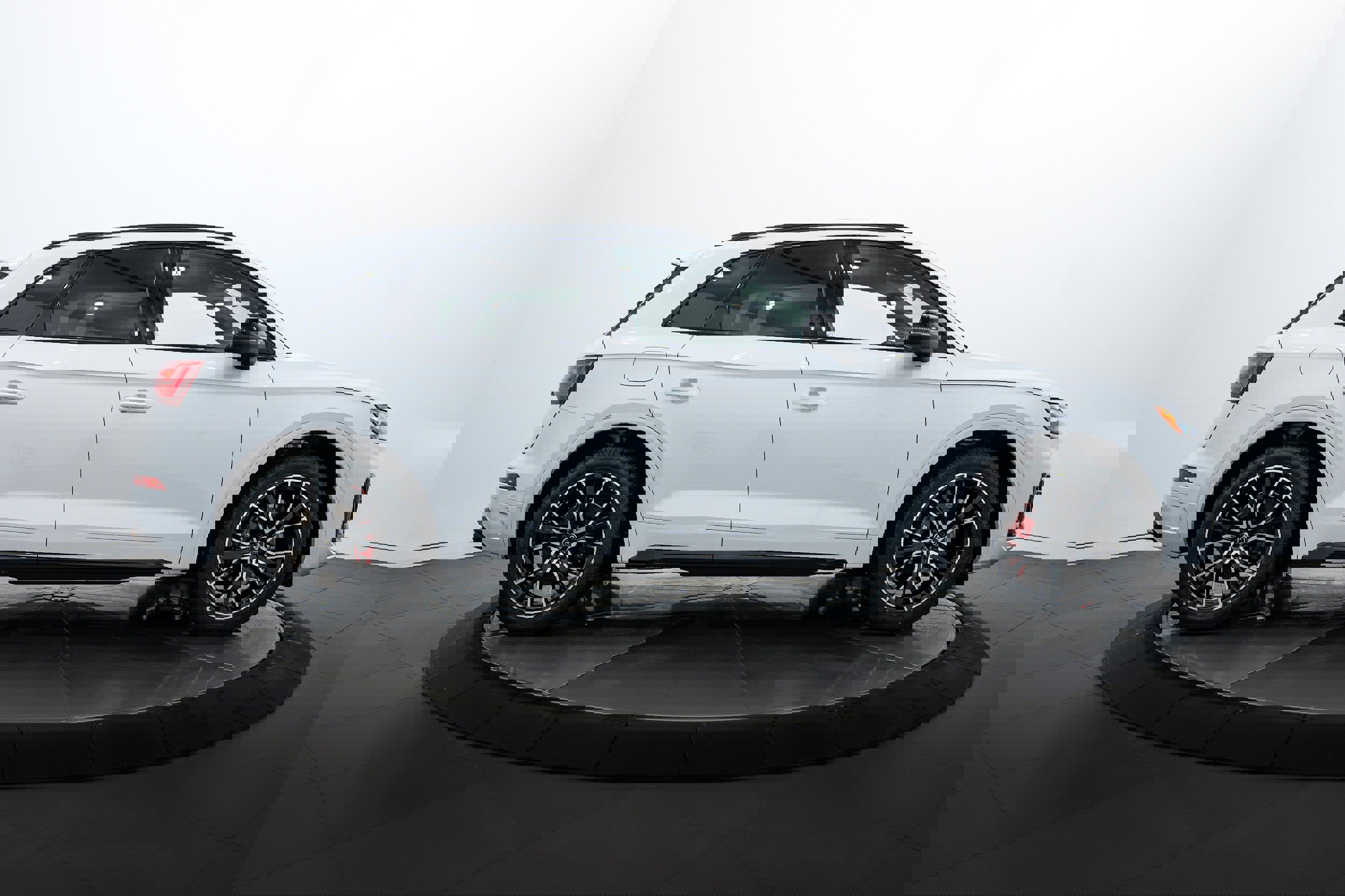 New 2025 Audi SQ5 Premium Plus image 3