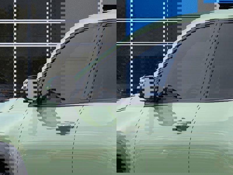 New 2026 Chevrolet Equinox LT image 12