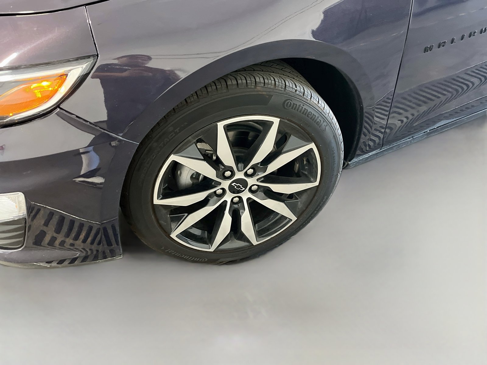 Used 2025 Chevrolet Malibu RS FWD image 30