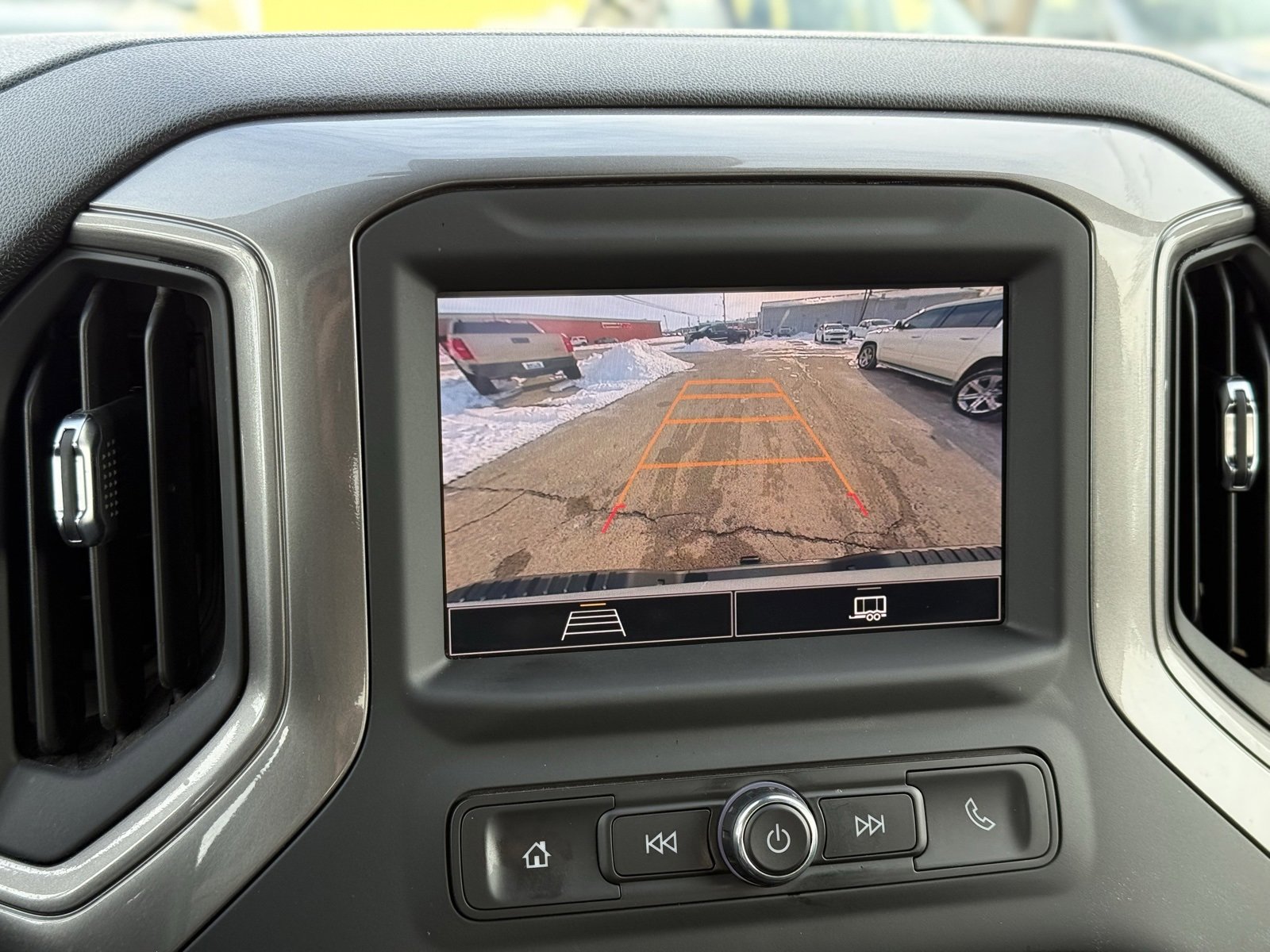 Used 2025 Chevrolet Silverado 2500 Custom w/ Custom Value Package image 30