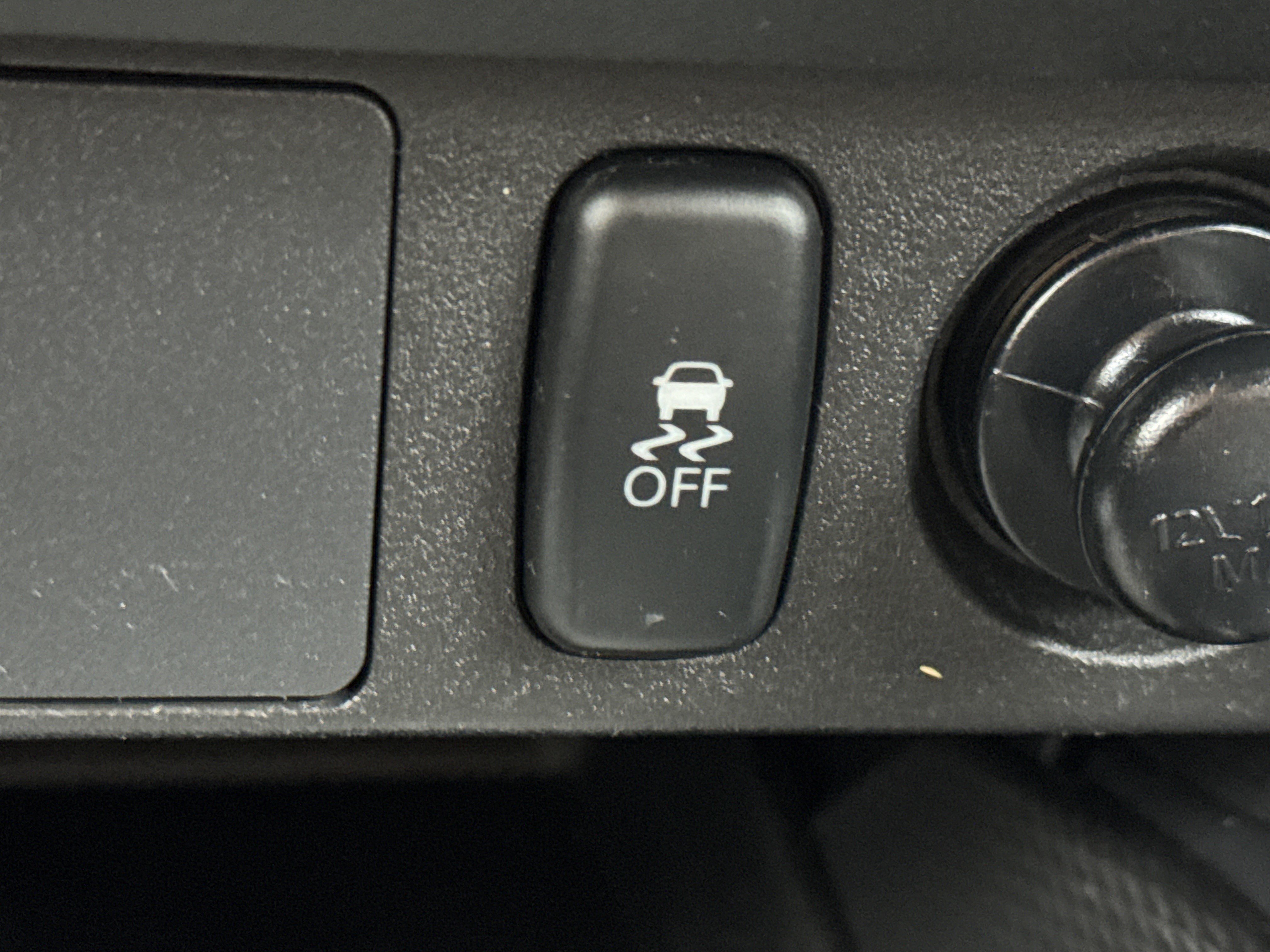 Used 2021 Mitsubishi Outlander Sport ES image 32