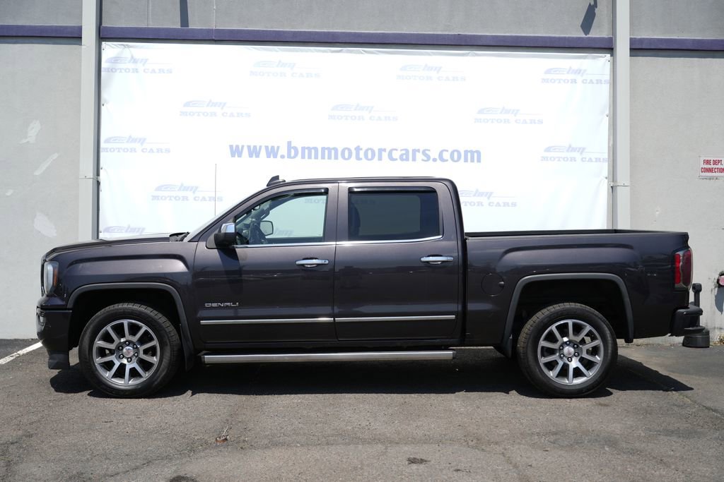 Used 2016 GMC Sierra 1500 Denali w/ Enhanced Driver Alert Package AWD/4WD image 8