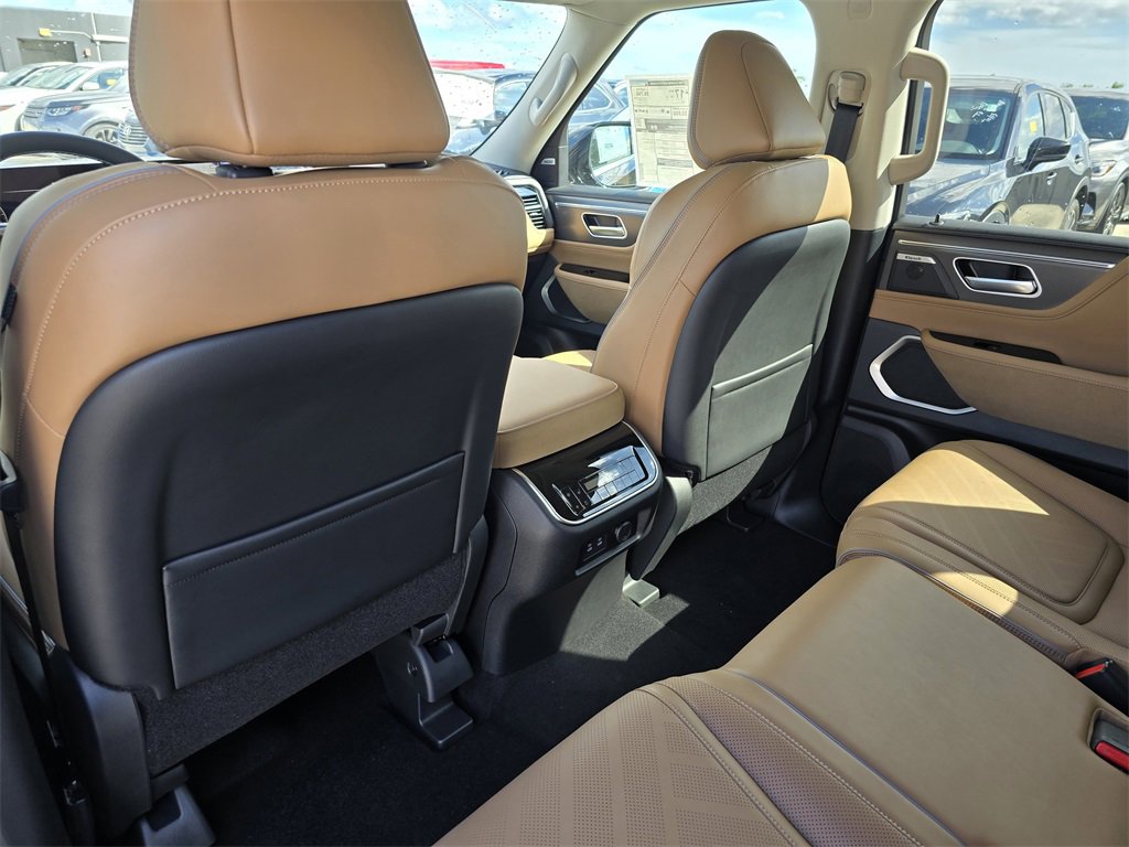 New 2026 INFINITI QX80 Luxe w/ Cargo Package image 14
