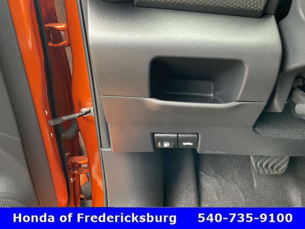 Used 2023 Nissan Kicks SV FWD image 35