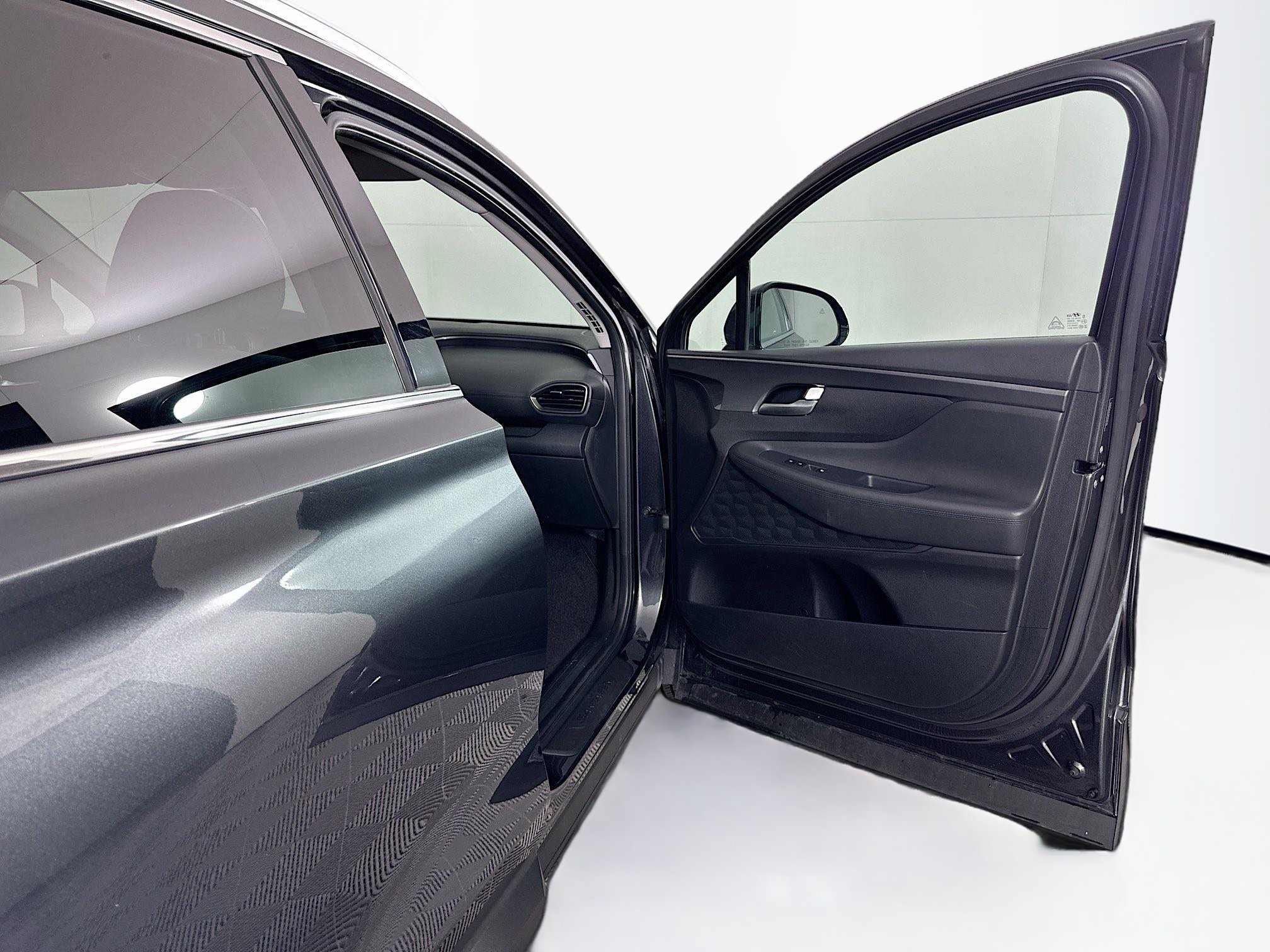 Used 2023 Hyundai Santa Fe SEL AWD/4WD image 32