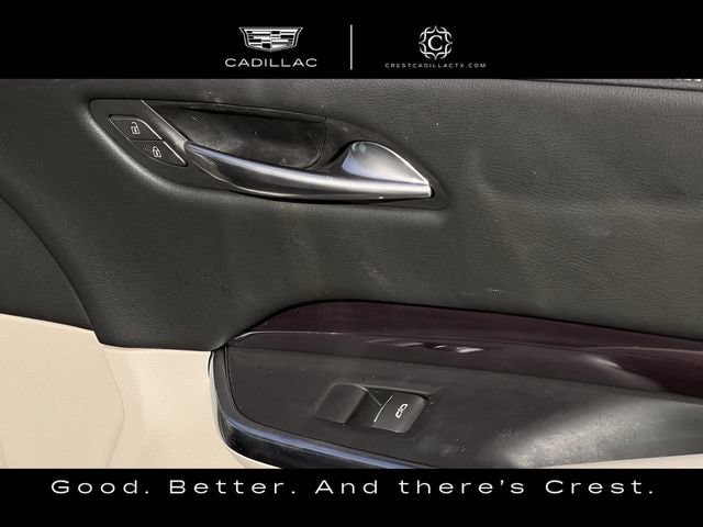 Used 2021 Cadillac XT4 Luxury w/ Cold Weather Package FWD image 25