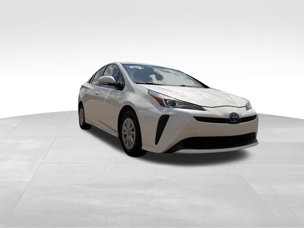Used 2019 Toyota Prius LE FWD image 12