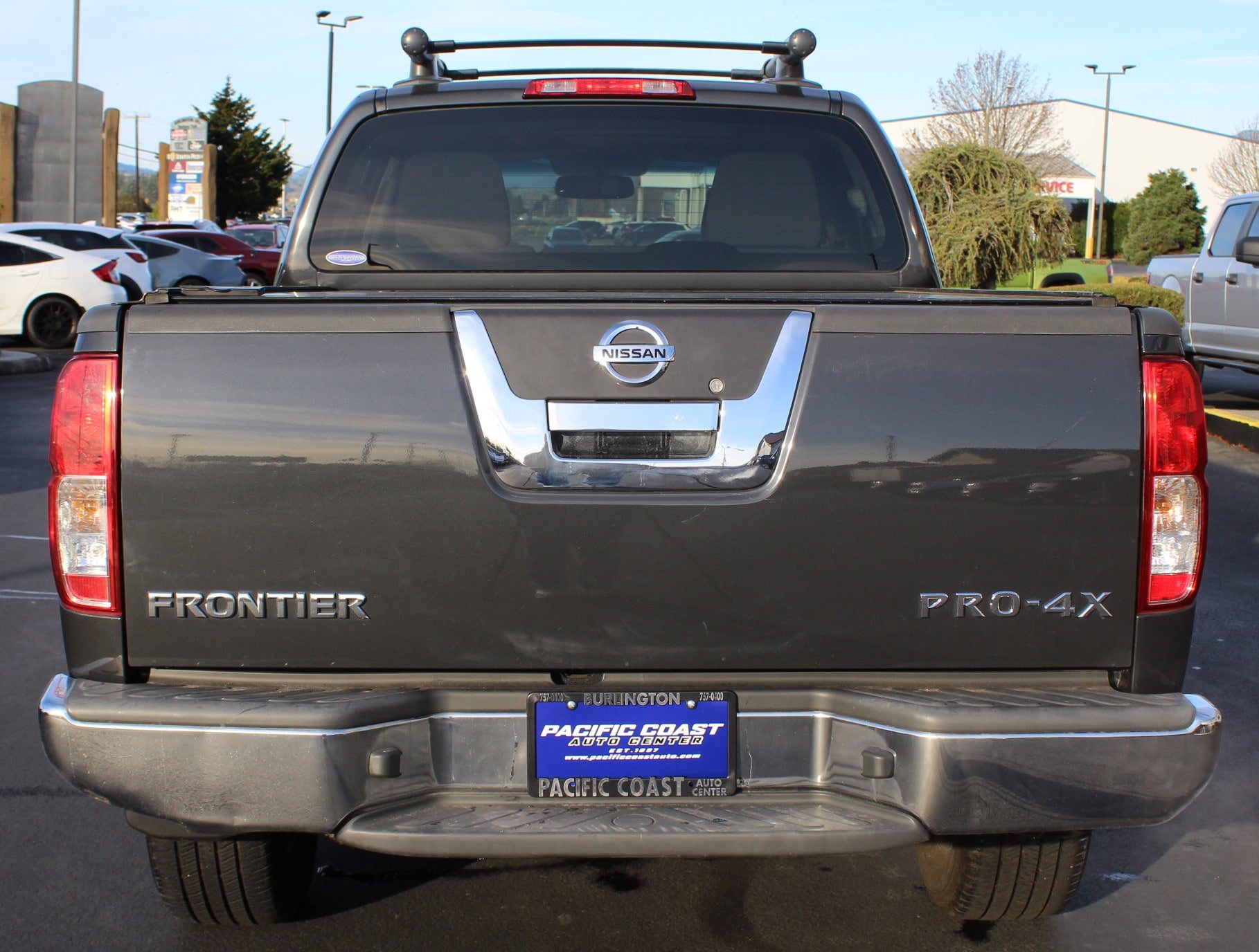 Used 2012 Nissan Frontier 4x4 Crew Cab Long Bed image 5