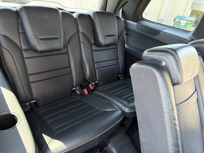 Used 2015 Mercedes-Benz GL 63 AMG 4MATIC image 30