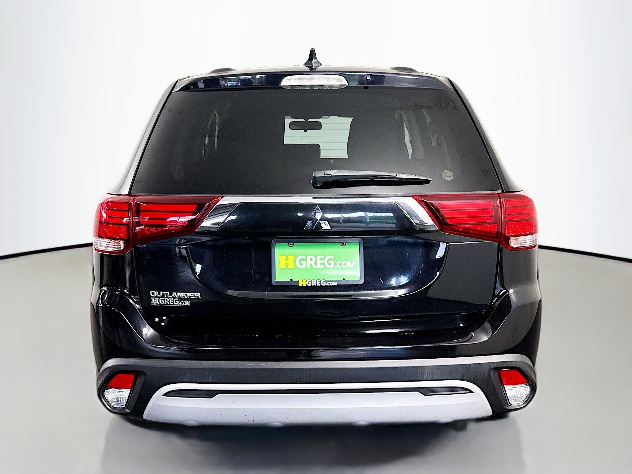 Used 2020 Mitsubishi Outlander ES image 8