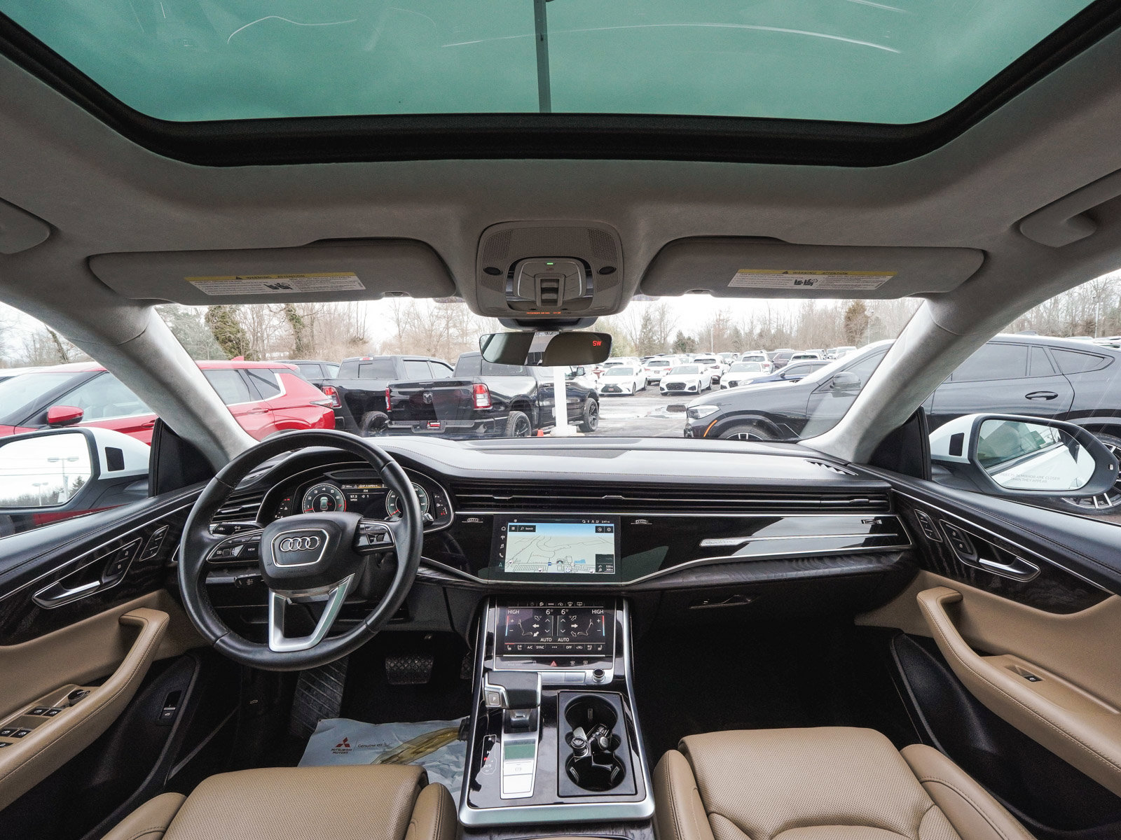 Used 2022 Audi Q8 Prestige w/ Prestige Package image 36