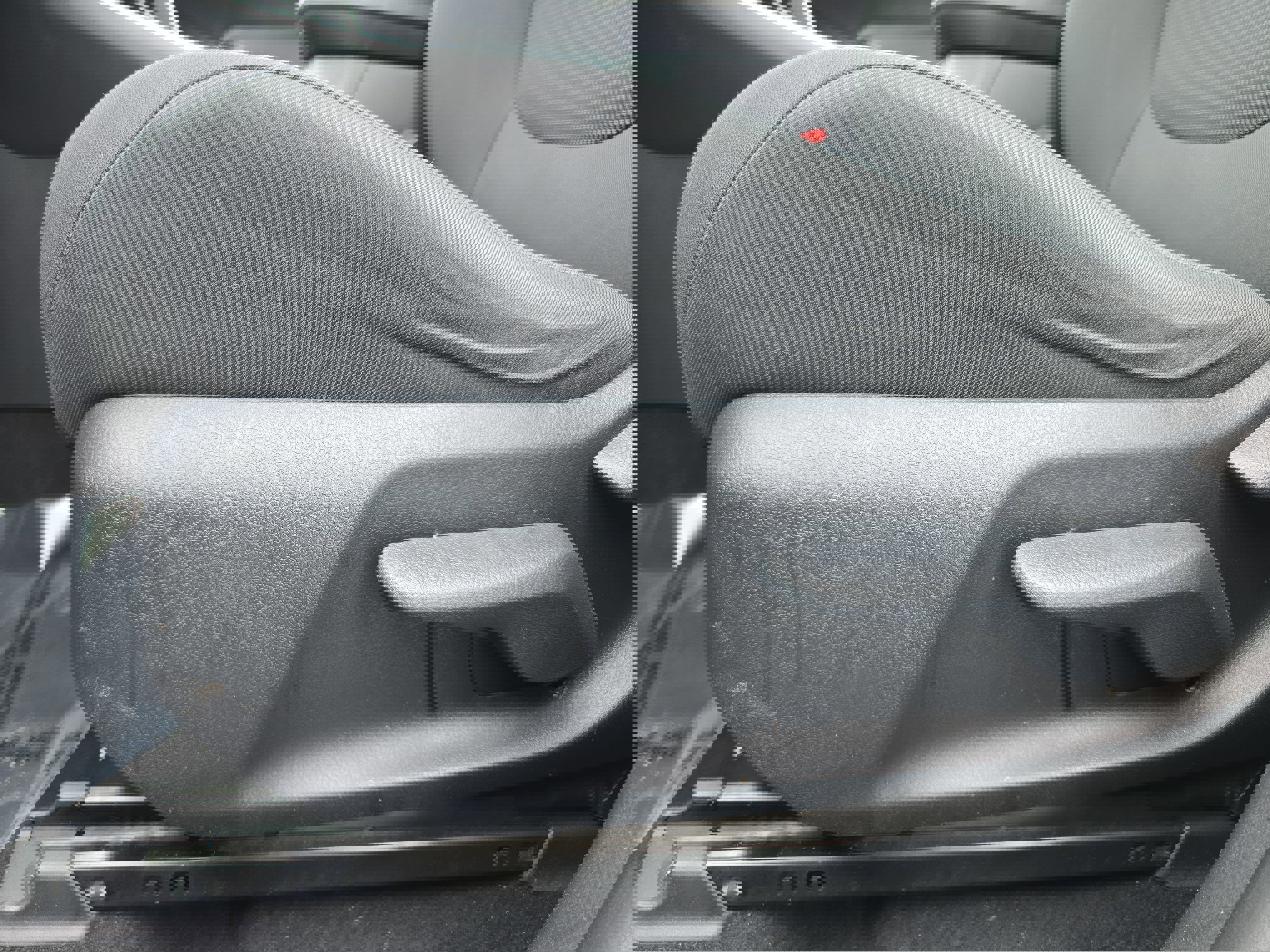 Used 2019 Toyota RAV4 LE image 27