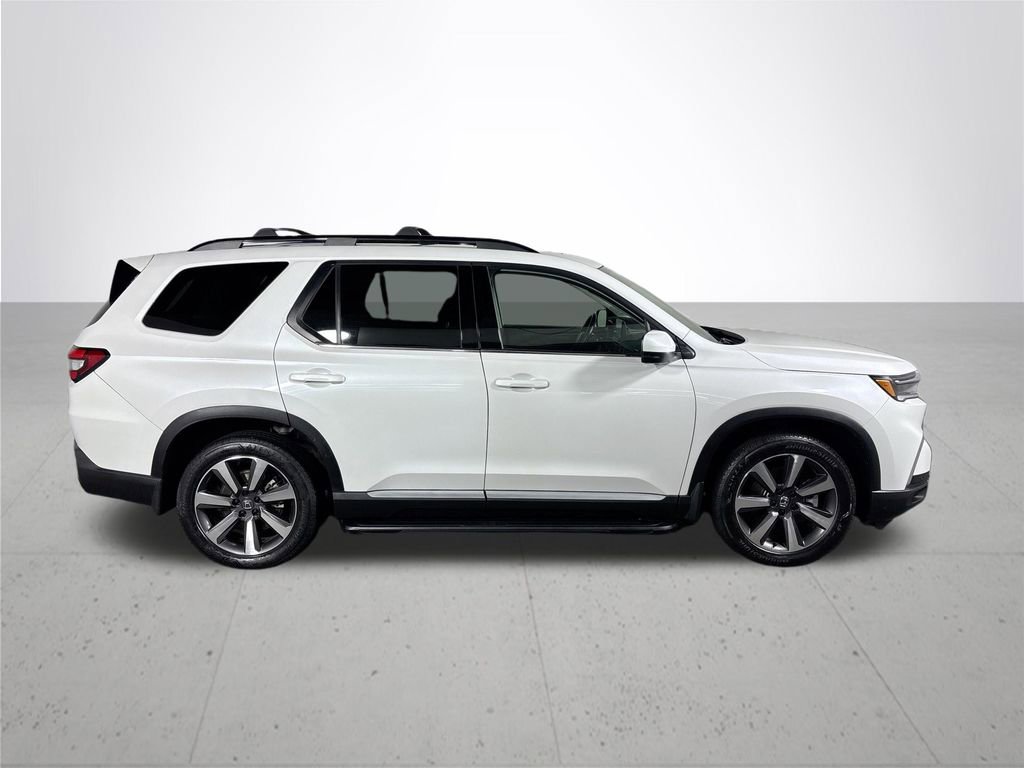 Used 2023 Honda Pilot Elite image 5